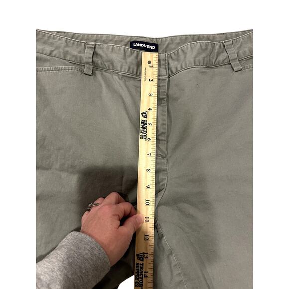 Land's End Women's Size 22W MidRise Hunter Green Short - Picture 4 of 5